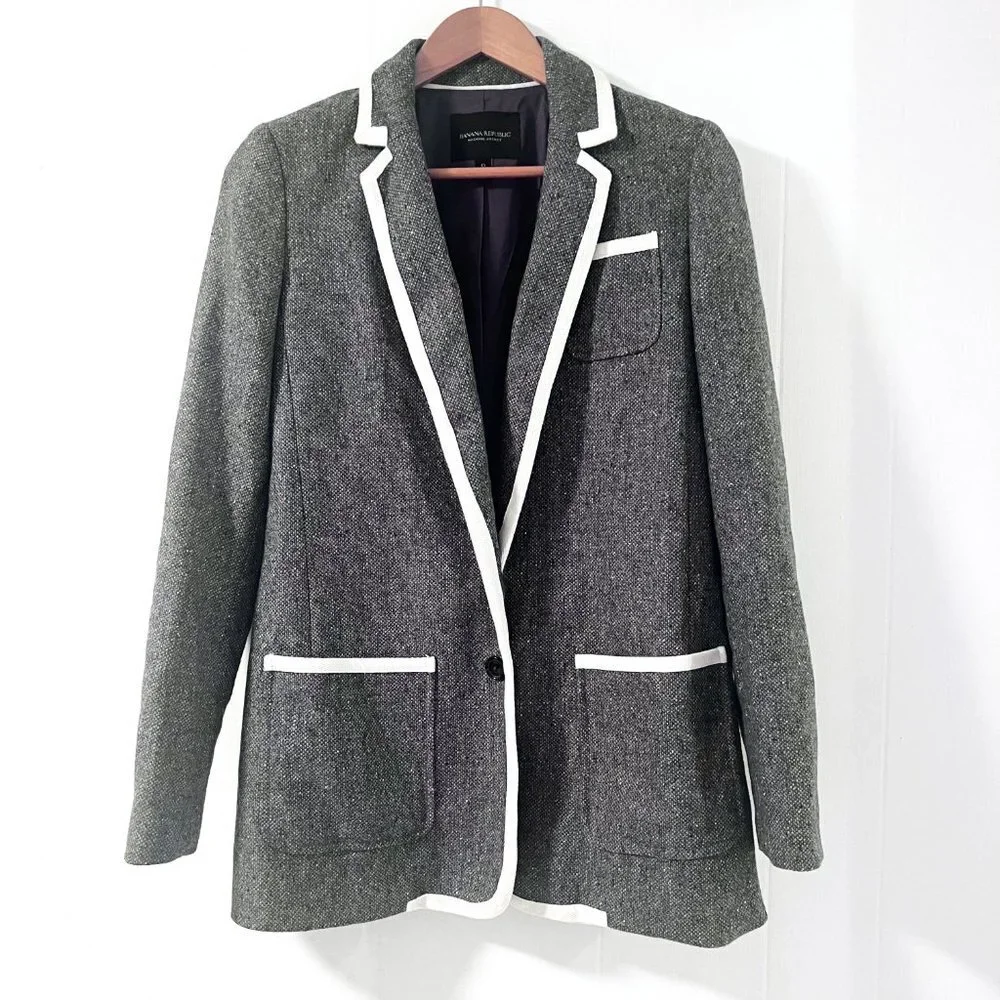 Banana Republic Women’s Wool Notched Collar Button Front Jacket Blazer Size 0 - Picture 2 of 13